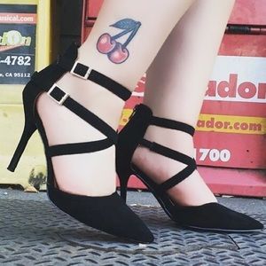 Black X2B Heels